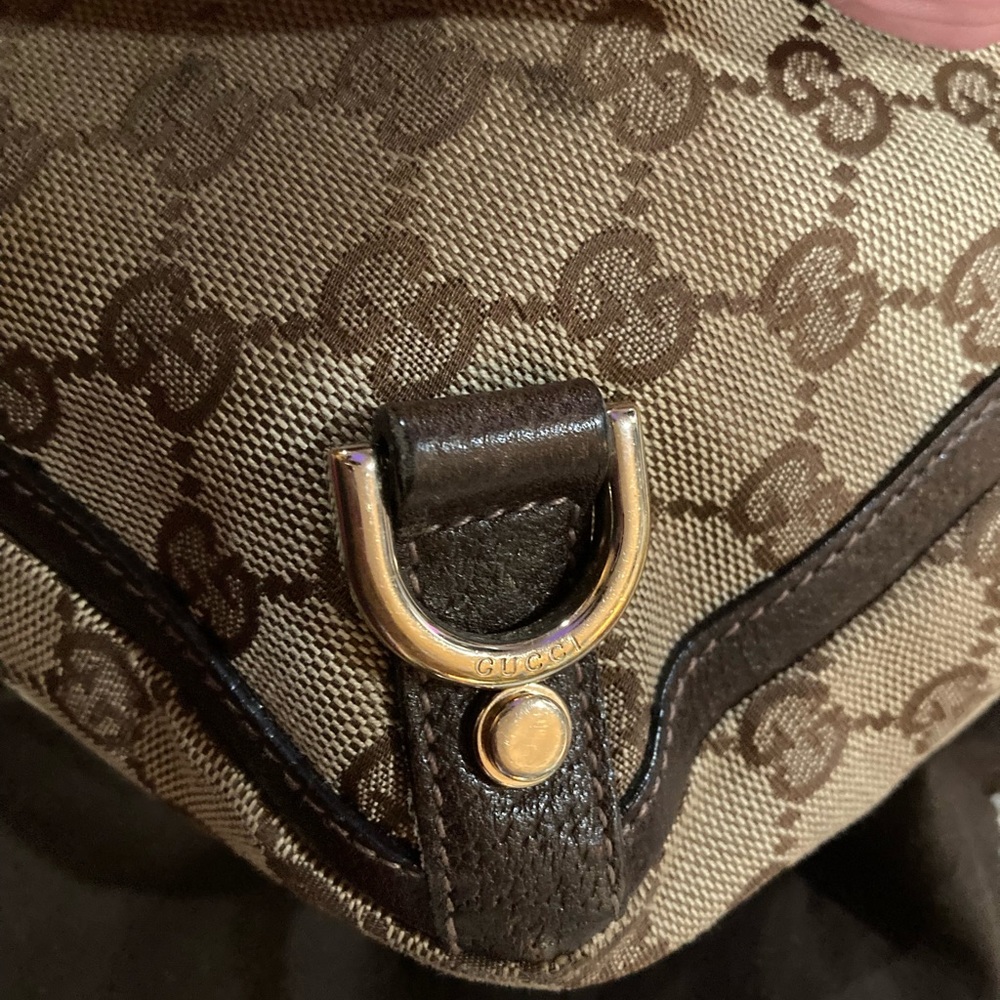 Authentic Vintage Gucci tote photos accurate - Picture 9 of 16